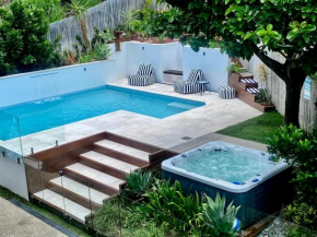 Blue Haven, Airlie Beach